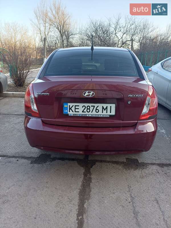 Седан Hyundai Accent 2007 в Кривом Роге