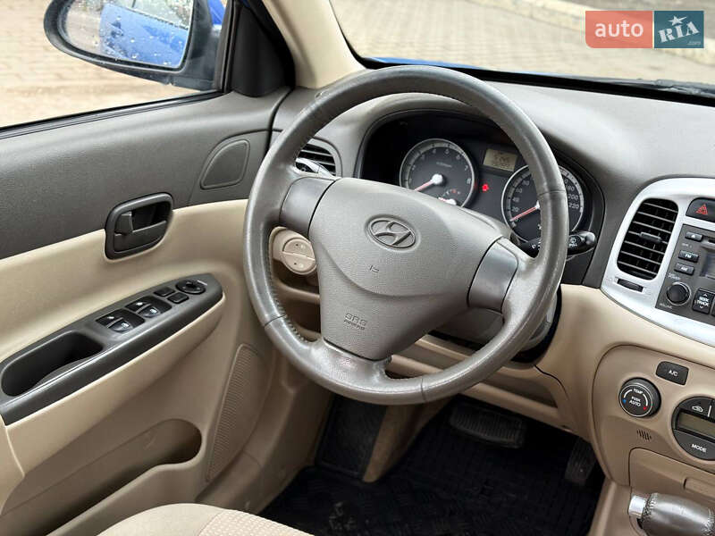 Седан Hyundai Accent 2008 в Одессе
