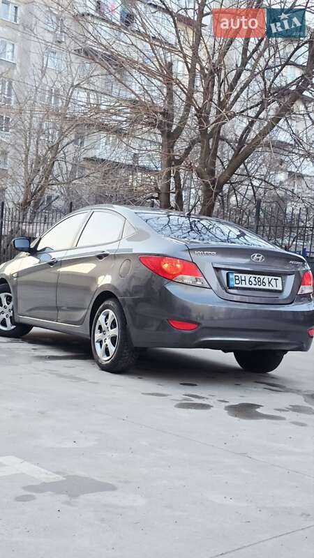 Седан Hyundai Accent 2012 в Одессе