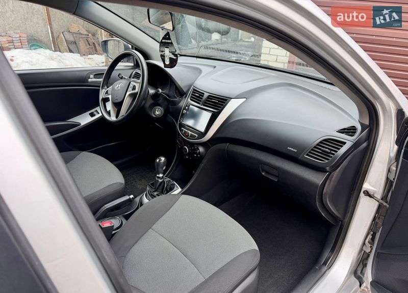 Седан Hyundai Accent 2011 в Киеве фото 9 Седан Hyundai Accent 2011 в Киеве