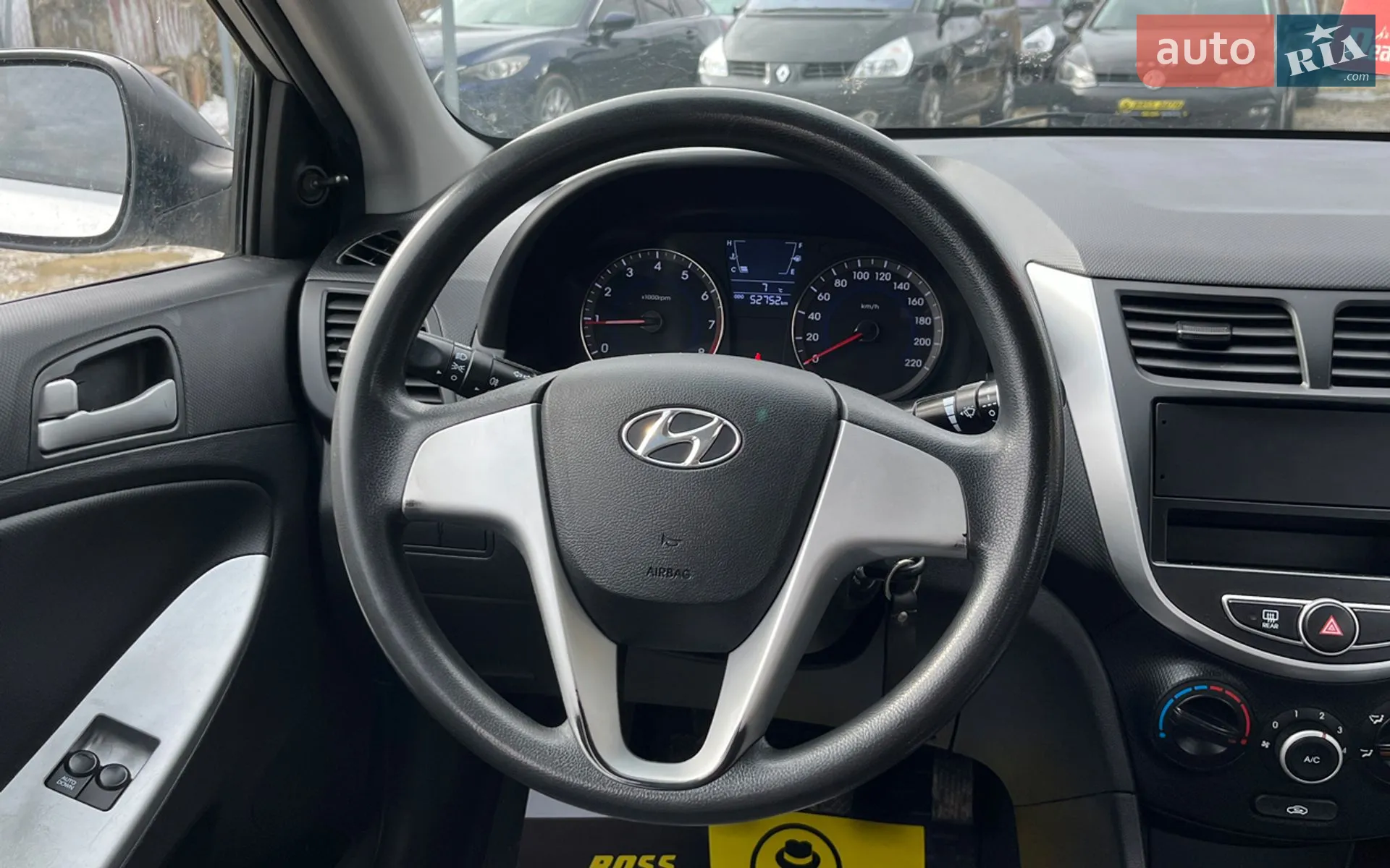 2012 Hyundai Accent - мініатюра 13