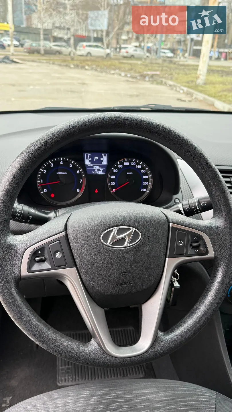 2016 Hyundai Accent - мініатюра 12