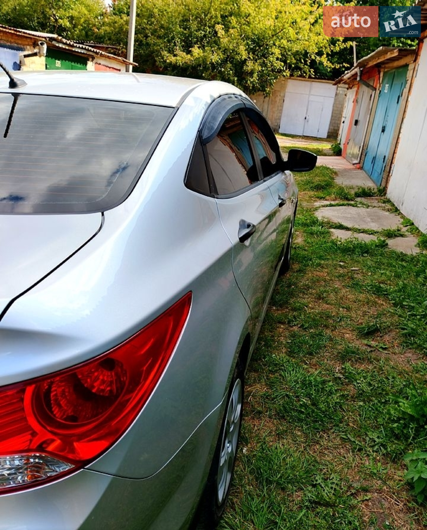 2011 Hyundai Accent - мініатюра 4