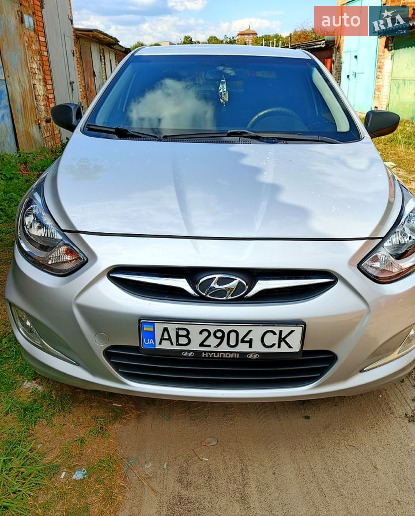 2011 Hyundai Accent - мініатюра 8