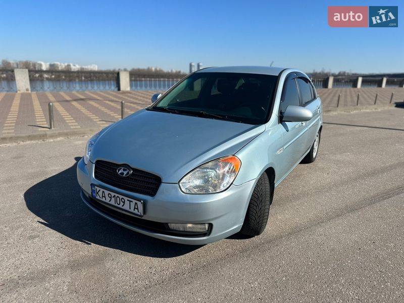 Седан Hyundai Accent 2007 в Киеве