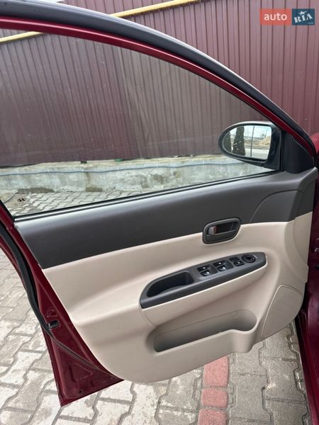 Седан Hyundai Accent 2007 в Львове