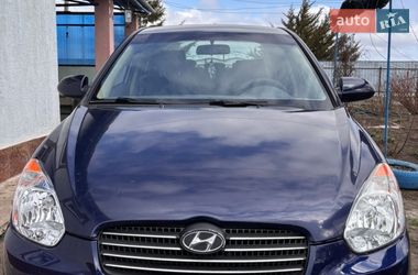 Седан Hyundai Accent 2010 в Вільногірську
