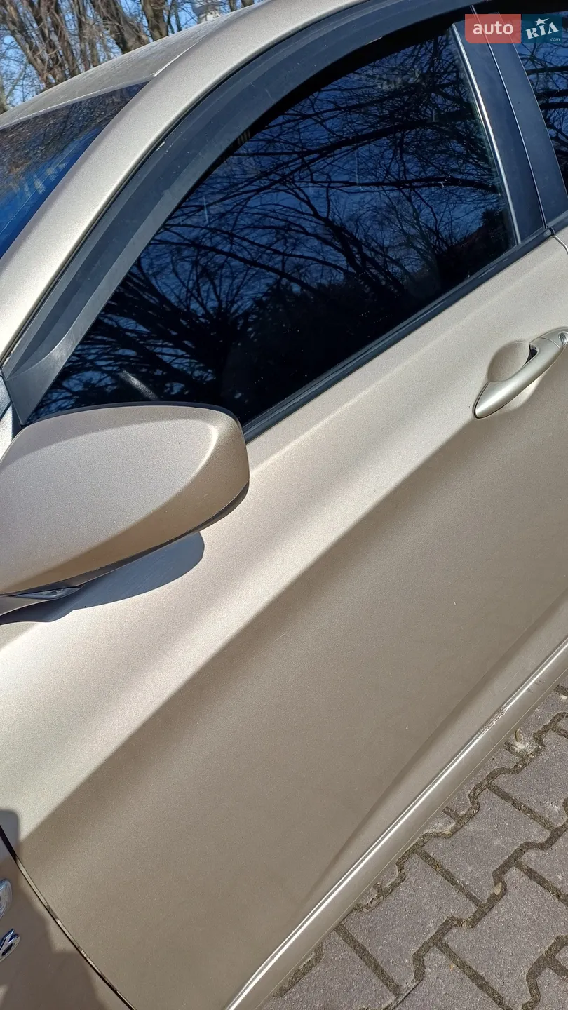 2012 Hyundai Accent - мініатюра 29