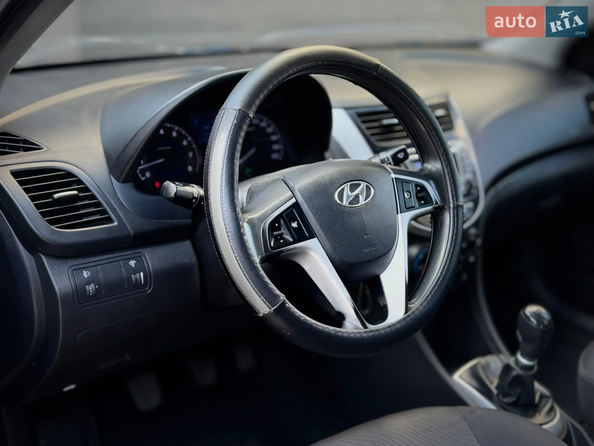 2011 Hyundai Accent - мініатюра 7