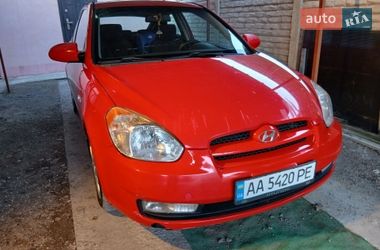 Хэтчбек Hyundai Accent 2008 в Киеве