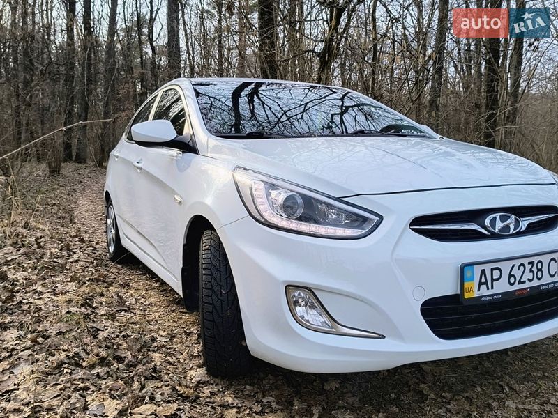 Седан Hyundai Accent 2013 в Луцке