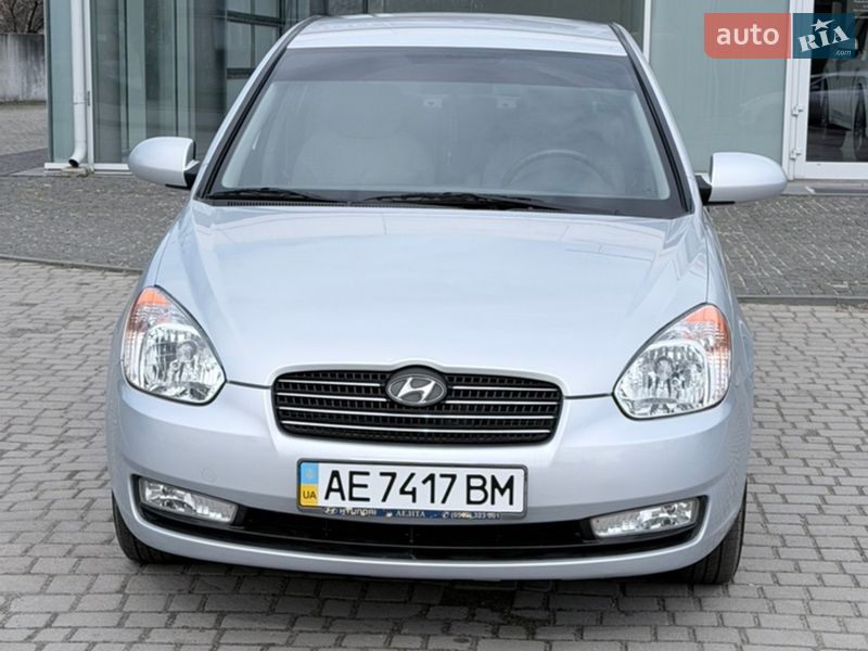 Седан Hyundai Accent 2008 в Дніпрі
