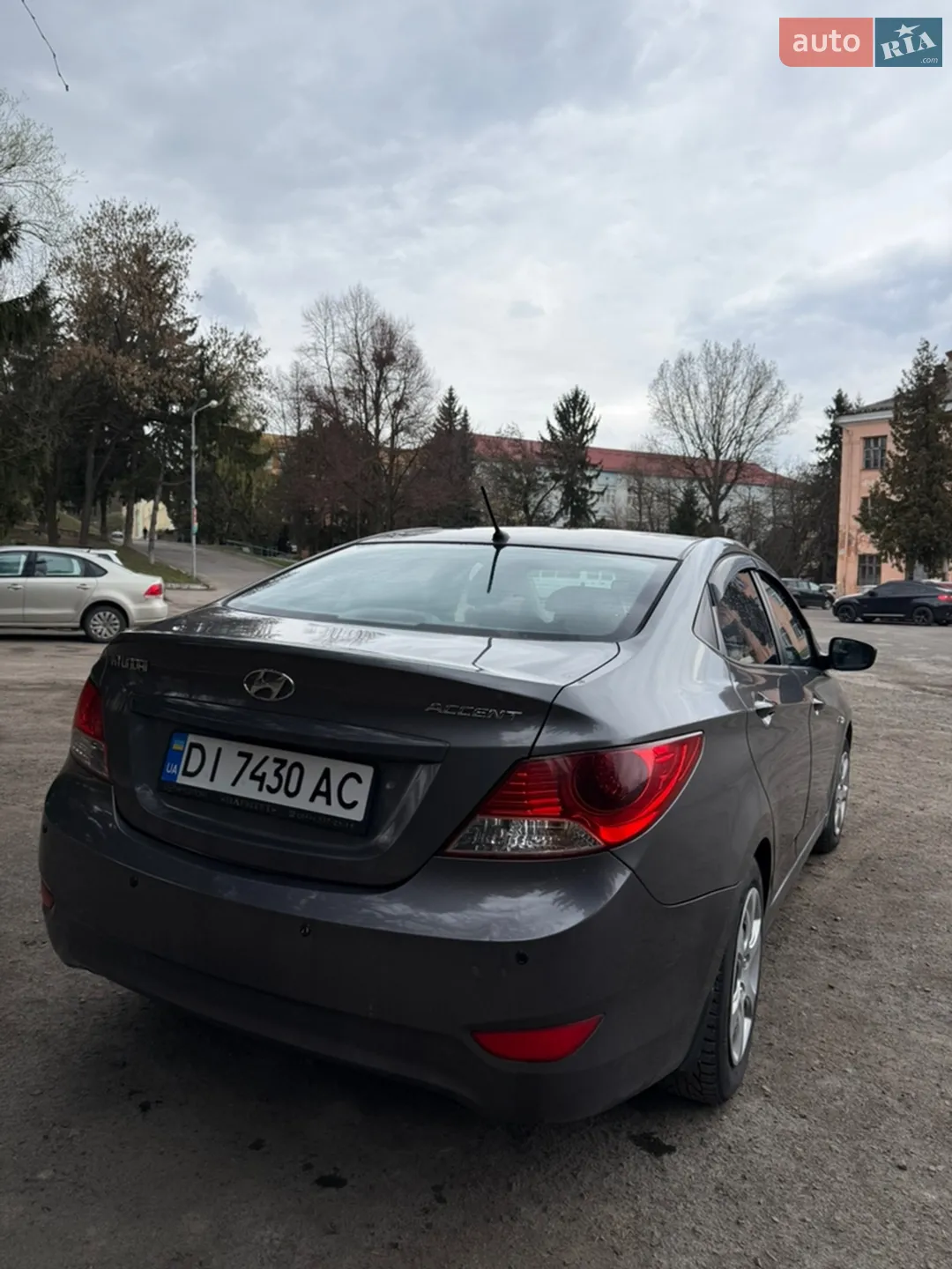 2011 Hyundai Accent - мініатюра 10