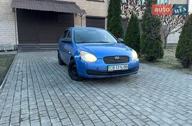 Седан Hyundai Accent 2010 в Чернігові