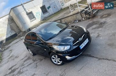 Седан Hyundai Accent 2013 в Харкові