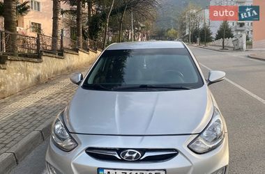 Седан Hyundai Accent 2011 в Киеве