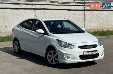 Седан Hyundai Accent 2012 в Киеве