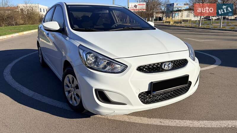 Hyundai Accent 2019