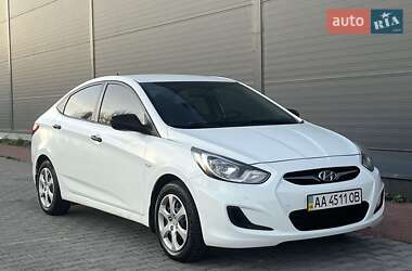 Седан Hyundai Accent 2013 в Києві