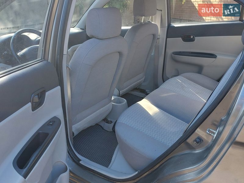 Седан Hyundai Accent 2010 в Трускавце фото 11 Седан Hyundai Accent 2010 в Трускавце