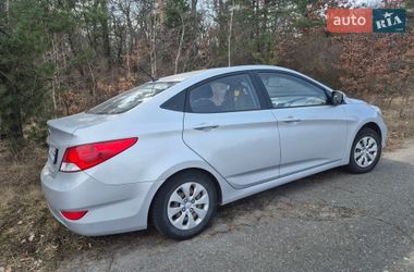 Седан Hyundai Accent 2015 в Ворзелі