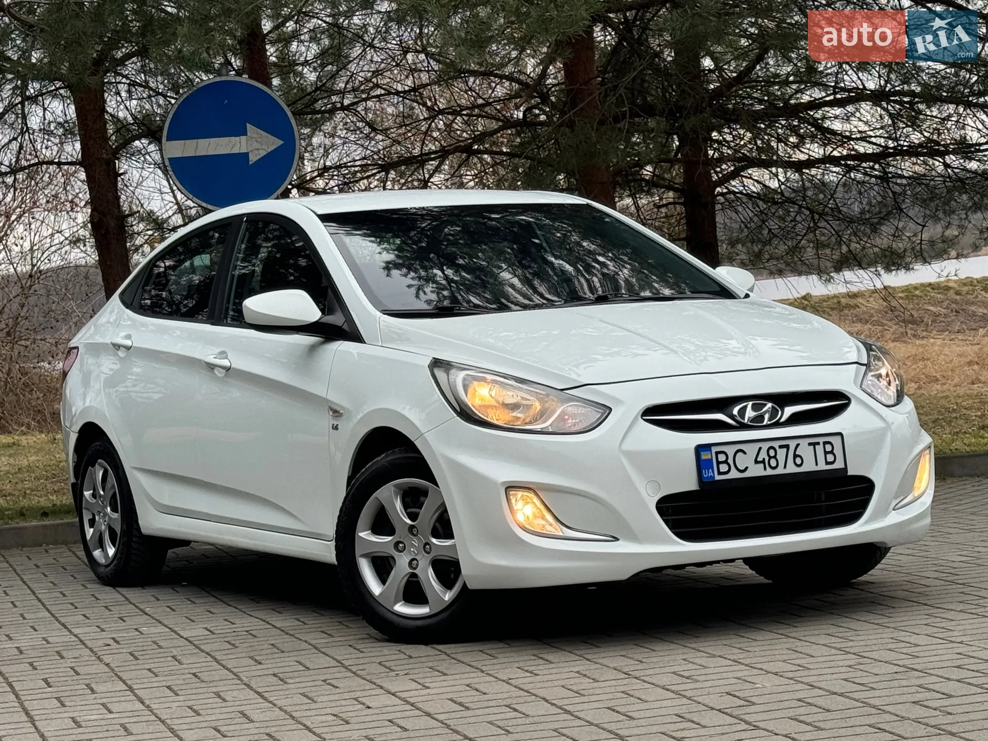 2012 Hyundai Accent - мініатюра 4