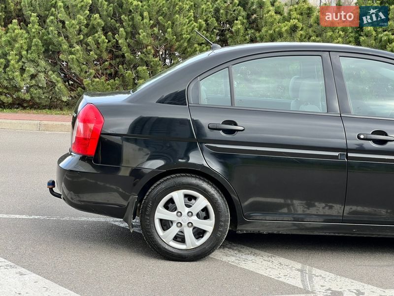Седан Hyundai Accent 2008 в Киеве
