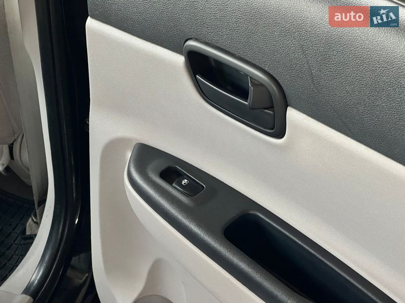 Седан Hyundai Accent 2008 в Киеве