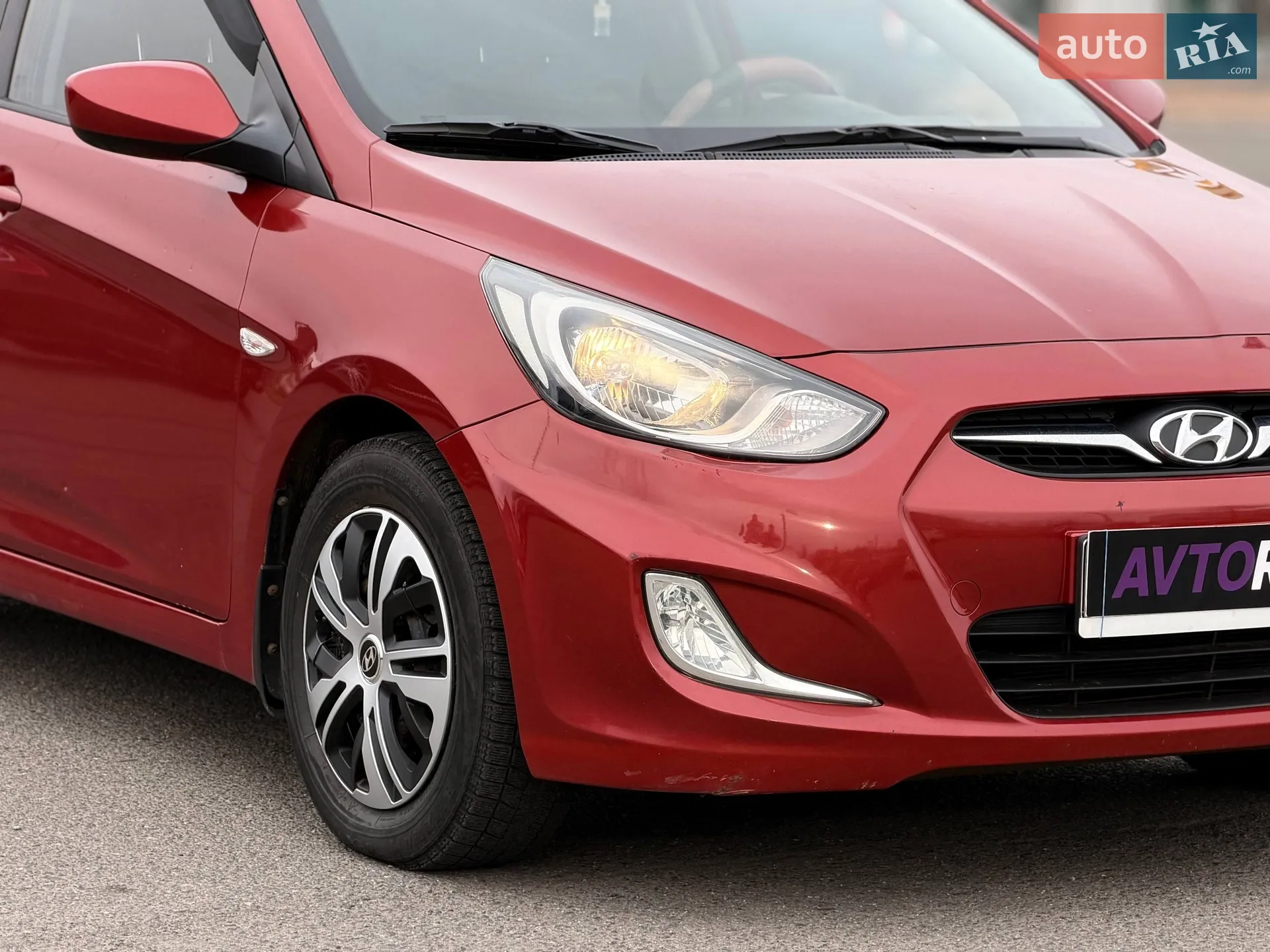 2012 Hyundai Accent - мініатюра 11