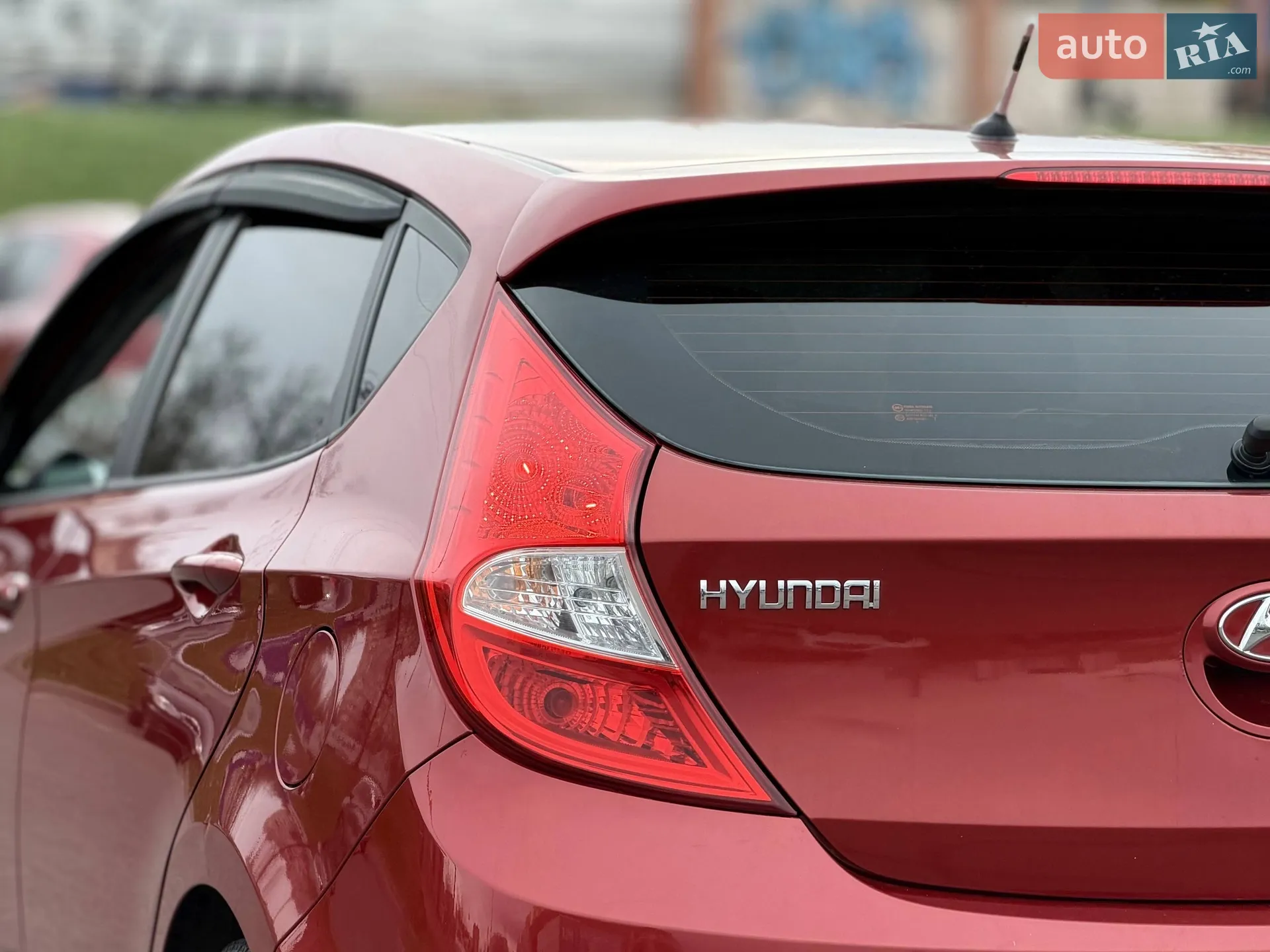 2012 Hyundai Accent - мініатюра 21