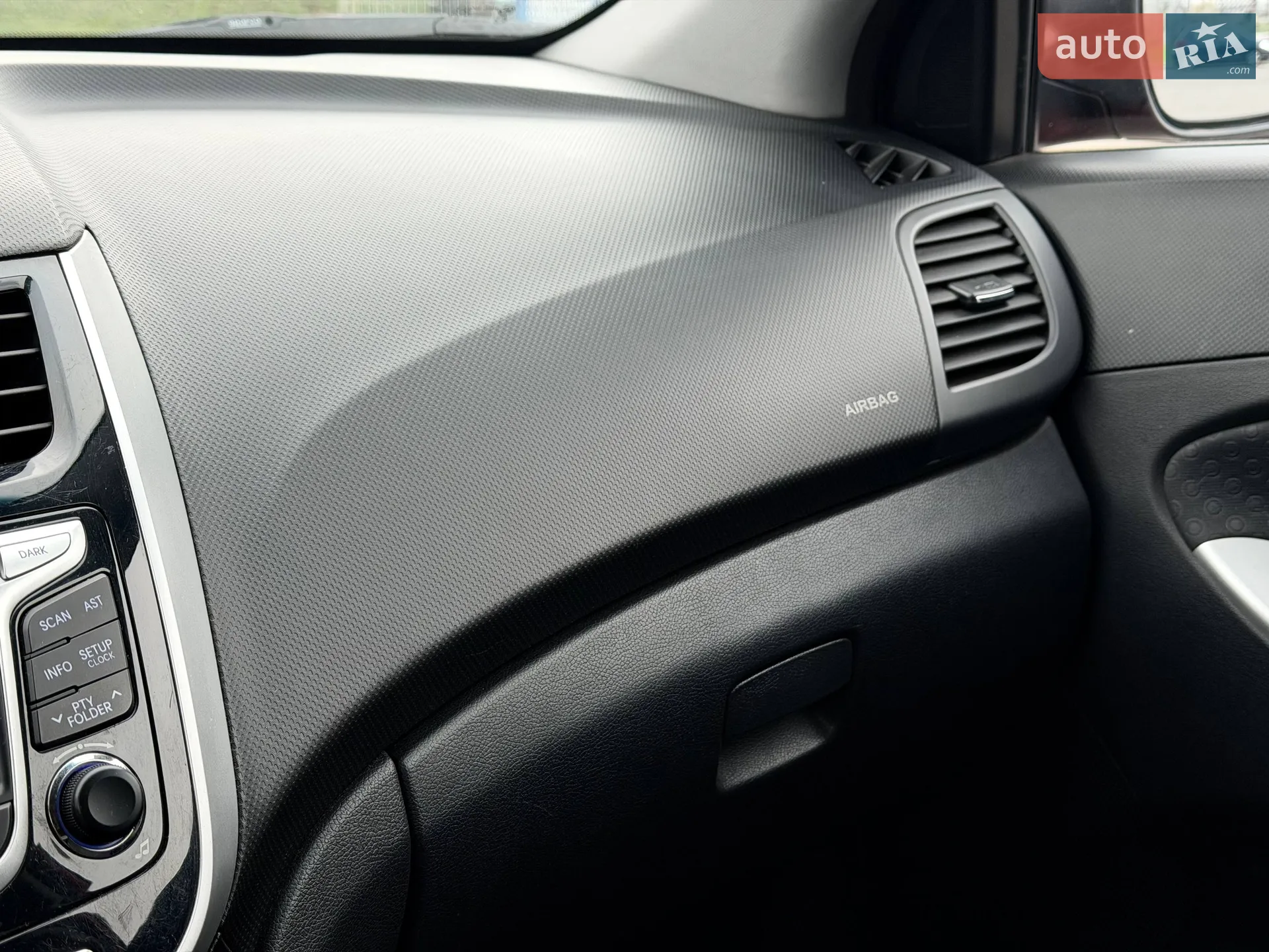 2012 Hyundai Accent - мініатюра 62