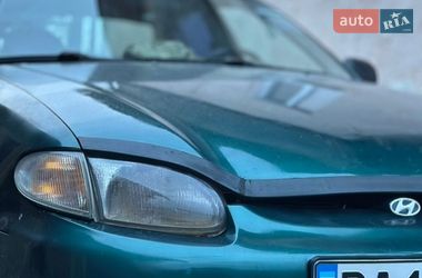 Седан Hyundai Accent 1997 в Львове