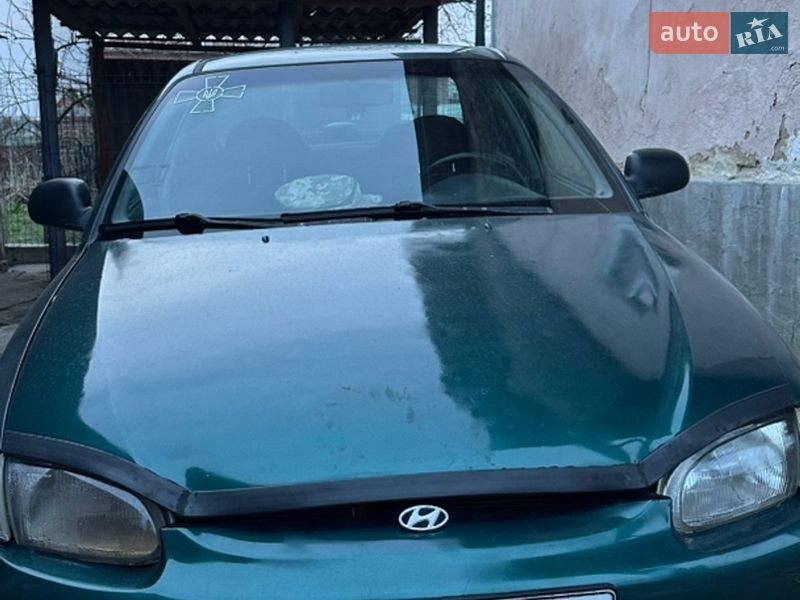 Седан Hyundai Accent 1997 в Львове