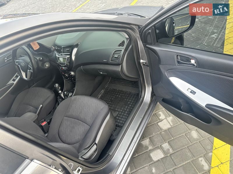 Седан Hyundai Accent 2011 в Харкові