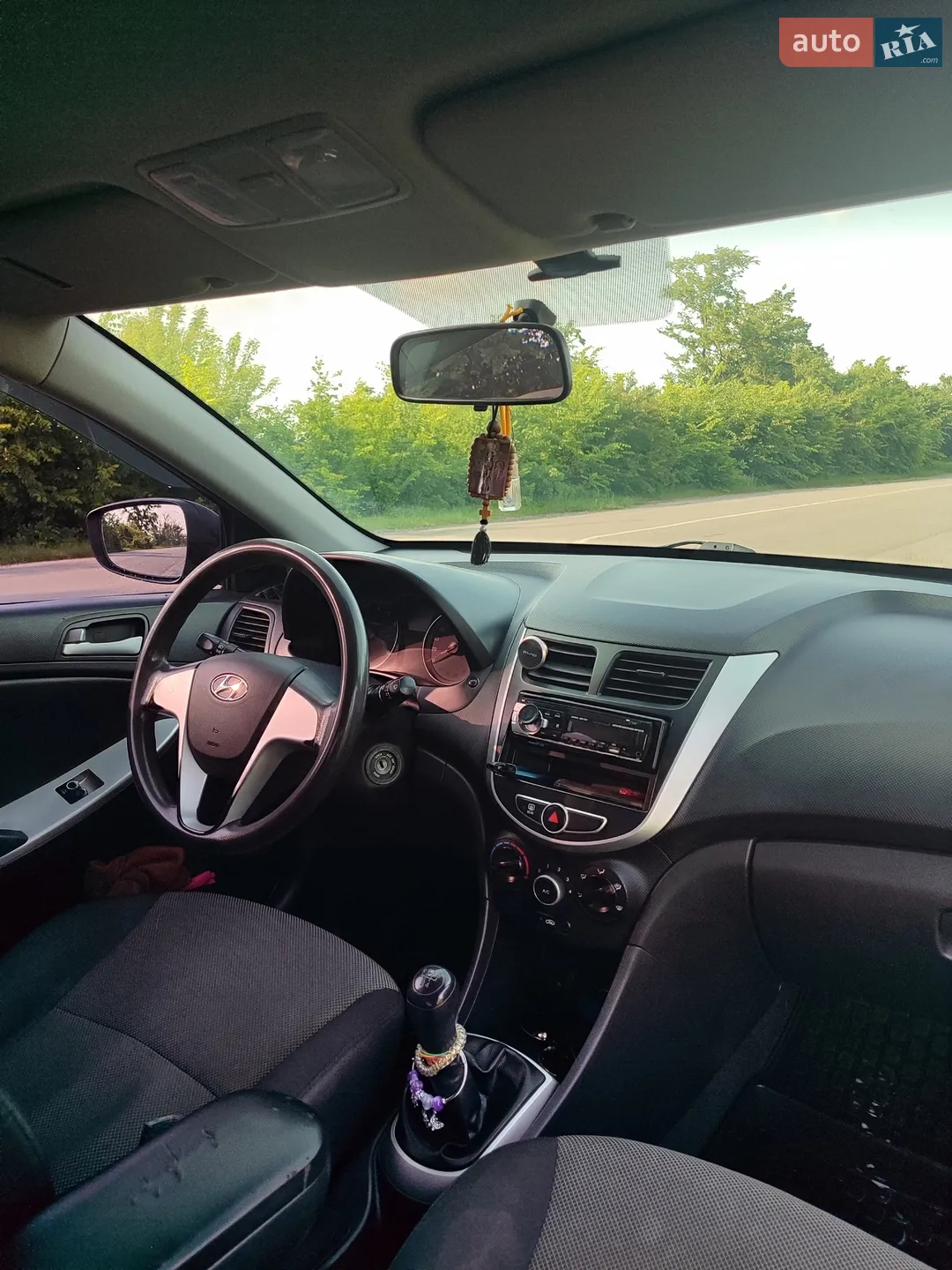 2011 Hyundai Accent - мініатюра 17