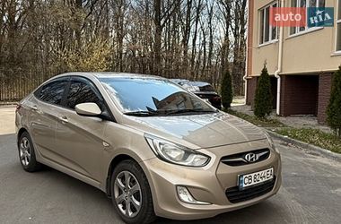 Седан Hyundai Accent 2011 в Киеве
