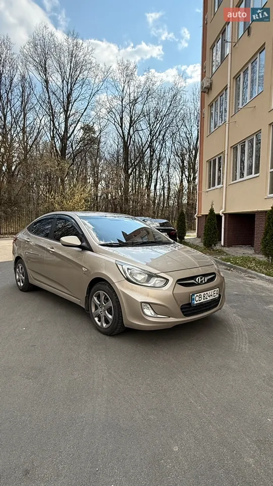2012 Hyundai Accent - мініатюра 8