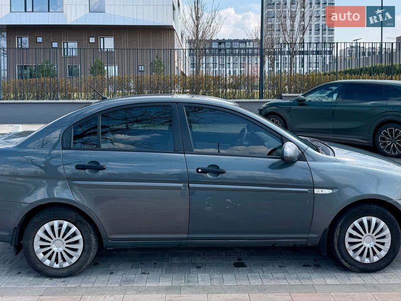 Седан Hyundai Accent 2008 в Киеве