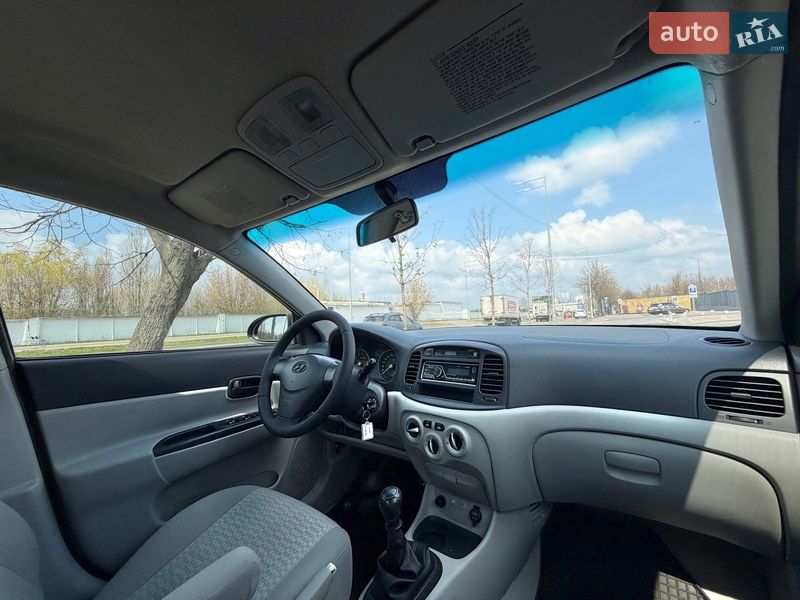 Седан Hyundai Accent 2008 в Киеве
