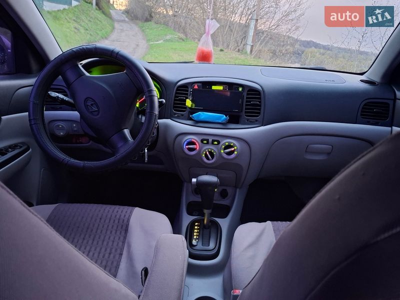 Hyundai Accent 2008 Hyundai Accent 2008