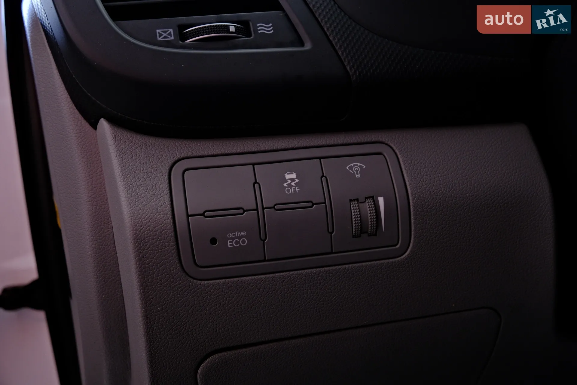 2016 Hyundai Accent - мініатюра 17