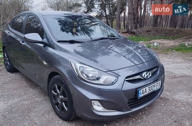 Седан Hyundai Accent 2012 в Харькове
