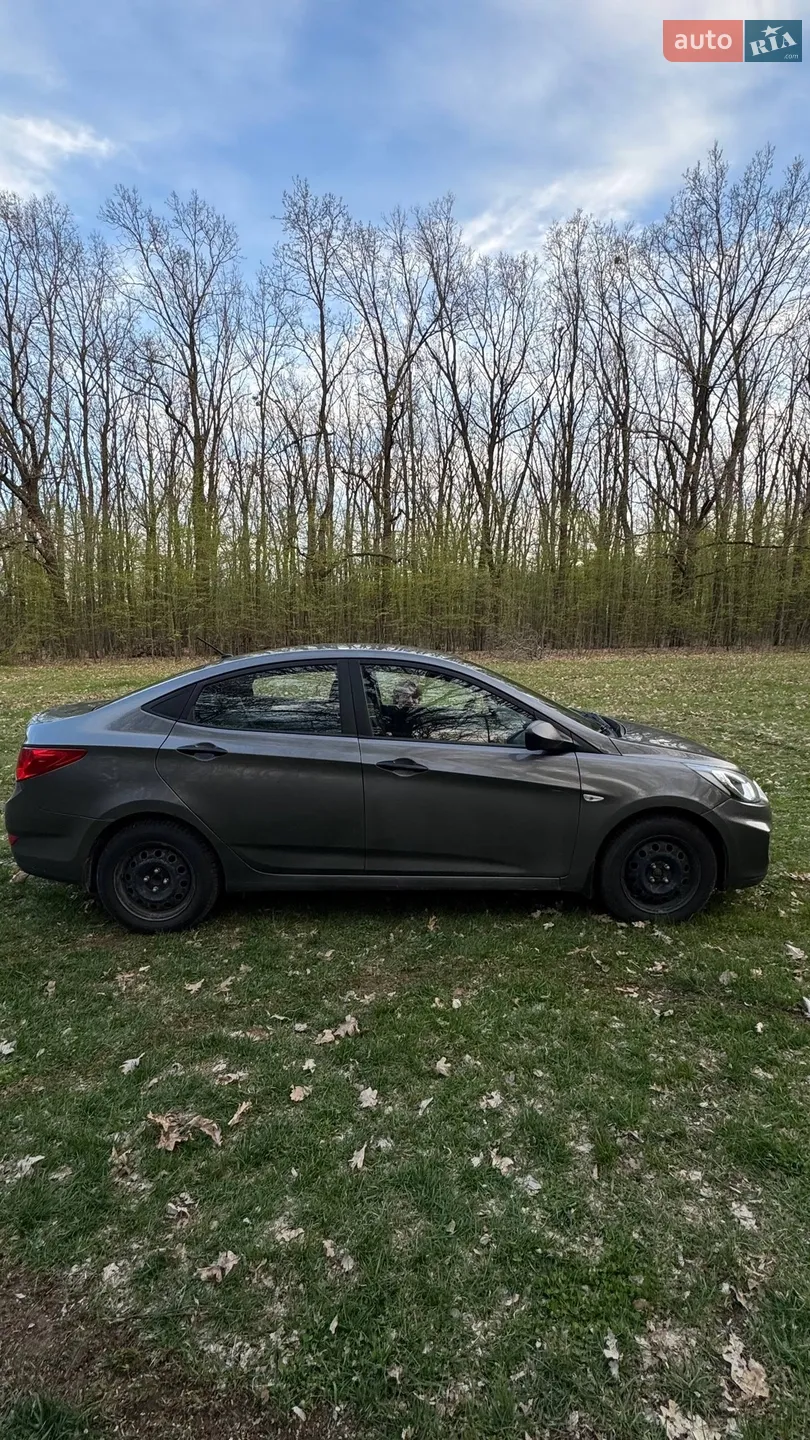 2012 Hyundai Accent - мініатюра 7