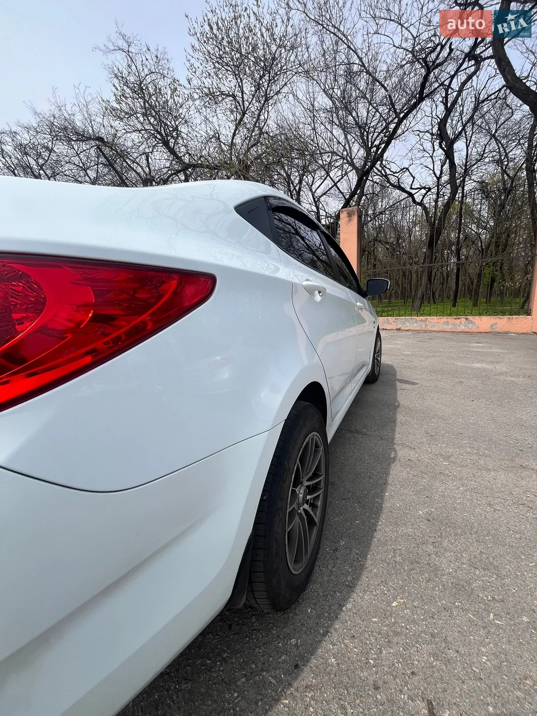 2012 Hyundai Accent - мініатюра 8