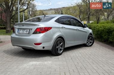 Седан Hyundai Accent 2011 в Запоріжжі