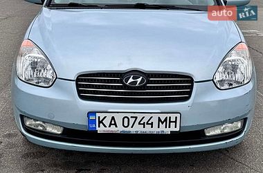 Седан Hyundai Accent 2008 в Києві