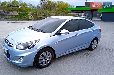 Седан Hyundai Accent 2012 в Києві