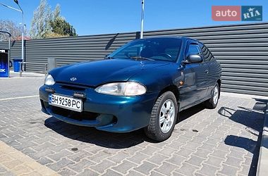 Лифтбек Hyundai Accent 1995 в Николаеве
