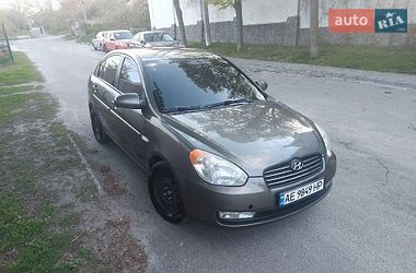 Седан Hyundai Accent 2008 в Днепре