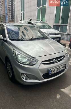 Седан Hyundai Accent 2016 в Києві